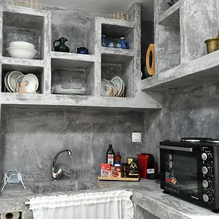 House On The Island *