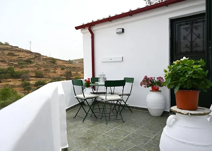 House On The Island * Kythnos