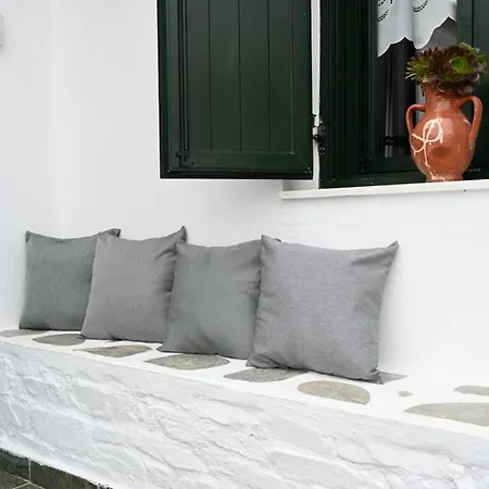 House On The Island Kithnos